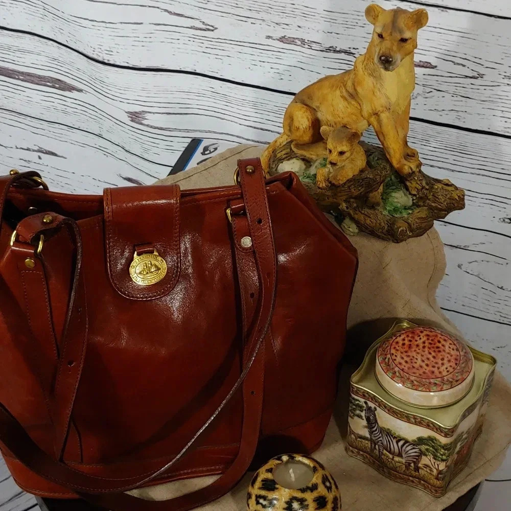 Vintage Tote bag by Brahmin Fairhaven Mass USA - Picture 2 of 16